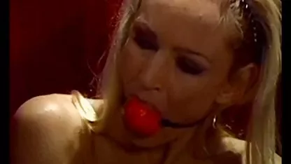 性の役員-これが彼女の最後のチャンス えろ 動画 顔射