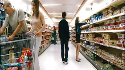 Milf えろ 動画 野外 Leilani Leiを満たさん